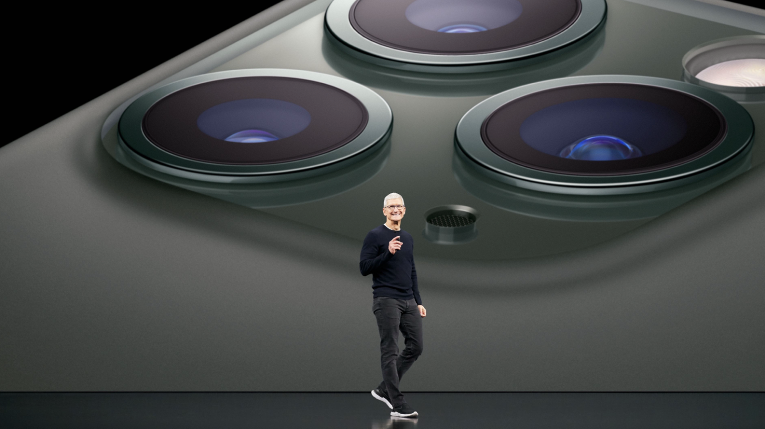 Apple iPhone 11 Identity